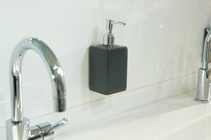 Produktbild tesa Powerbond MIRROR doppelseitiges Montageband für Spiegel (38 mm)