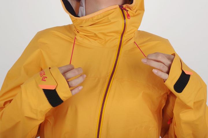 Produktbild Directalpine Jacke Guide Lady (Hardshelljacke) - (XS)