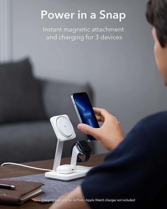 Productafbeelding ESR Draadloze oplader met CryoBoost, 3in1 Magsafe, Wit (15 W)