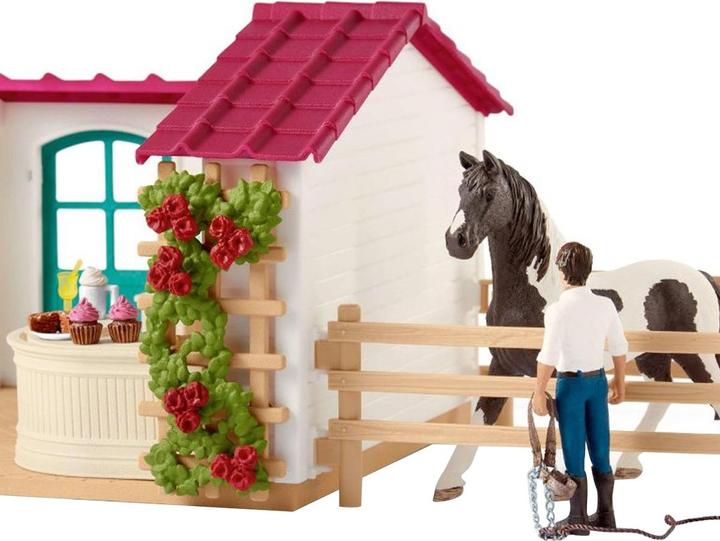 Actual product image Schleich Equestrian Café