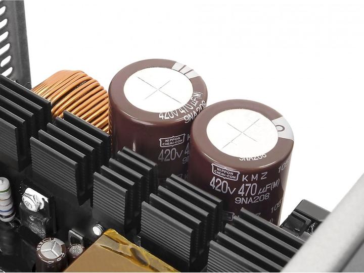 Actual product image Thermaltake Tt GF A3 750W ATX30 PS-TPD-0750FNFAGE-H (750 W)