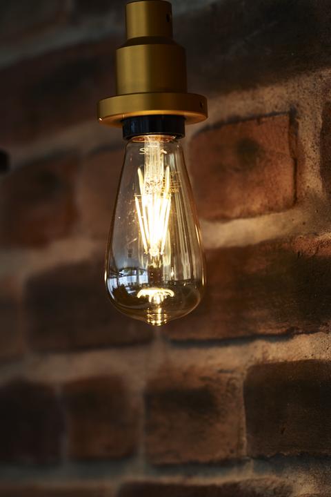 Actual product image Osram Vintage 1906 Led Classic A (E27, 5 W, 300 lm, 1 x, G)