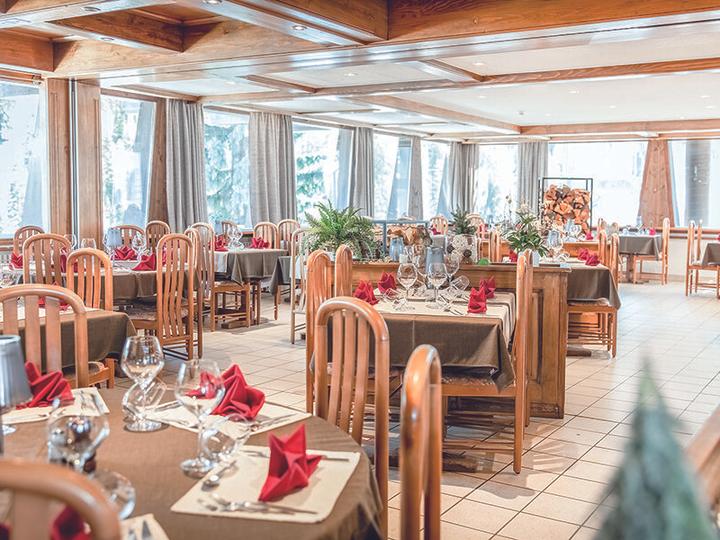 Produktbild Smartbox 1 Nacht mit Spa und romantischem Abendessen in einem Bikehotel bei Sion (2 Pers.)