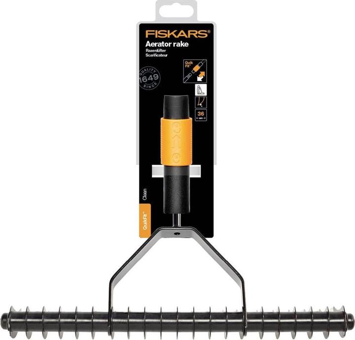 Actual product image Fiskars Lawn aerator