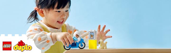 Actual product image LEGO Police motorcycle (10967)
