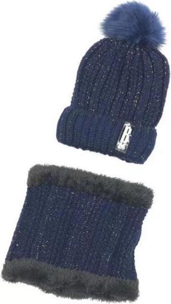 Actual product image MU Classic Knitted hat and neck warmer set (One Size) (One size)