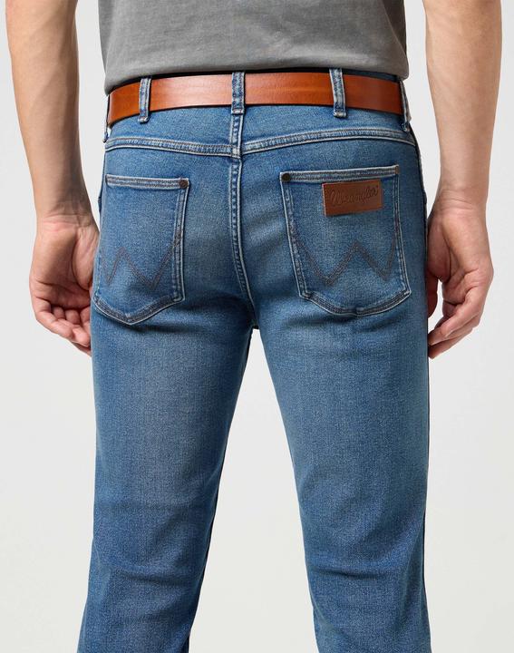 Actual product image Wrangler Easy Belt (105)