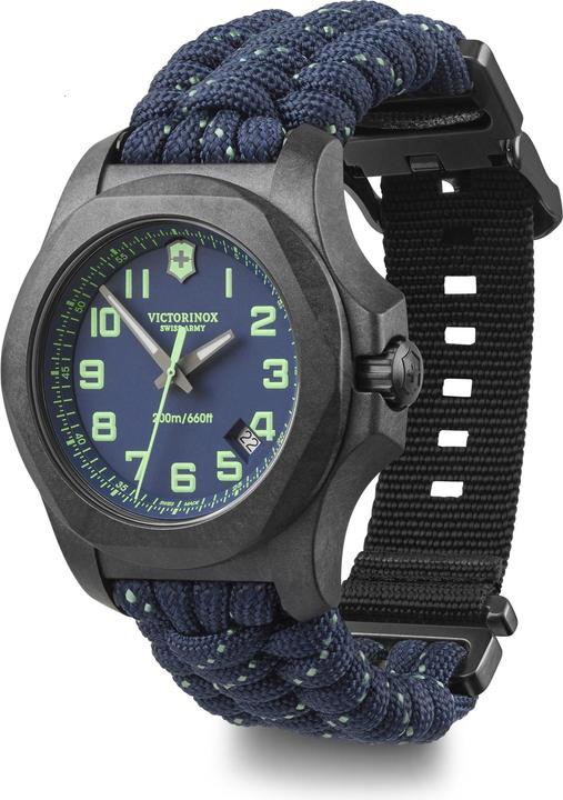 Produktbild Victorinox I.n.o.x. Carbon (Analoguhr, Swiss Made, 43 mm)