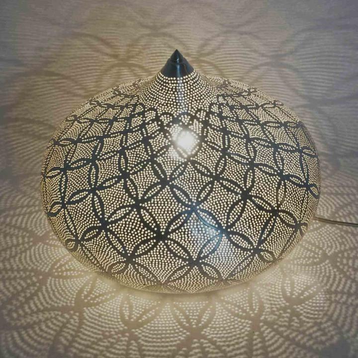Actual product image Sweet Mint Oriental Lamp Potiki Flower (E27)