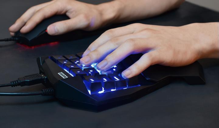 Immagine prodotto HORI Comandante d'assalto tattico (PS4, PS5, PC)