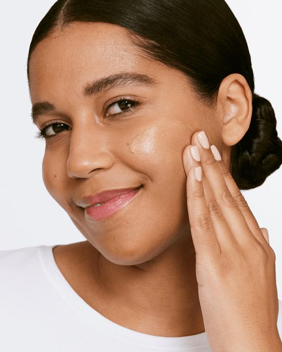 Actual product image Clinique Colour Surge (No. 02 - Light)