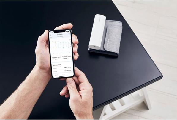 Actual product image Withings BPM Connect (Blood pressure monitor upper arm)