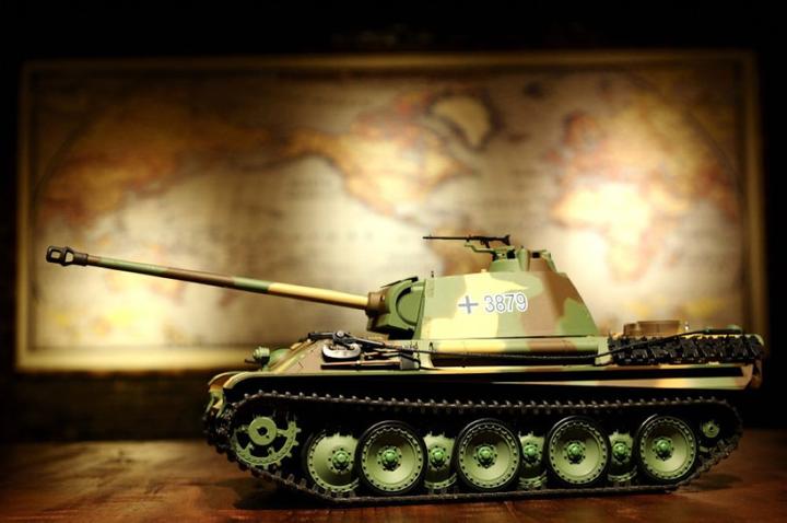 Produktbild Es-toys Heng Long RC Panzer Panther G 1:16 pro (RTR Ready-to-Run)