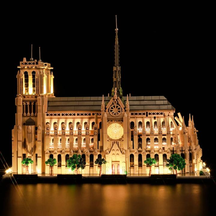 Produktbild BrickBling LED Licht Set für LEGO Notre-Dame de Paris (21061) inkl. Fernbedienung