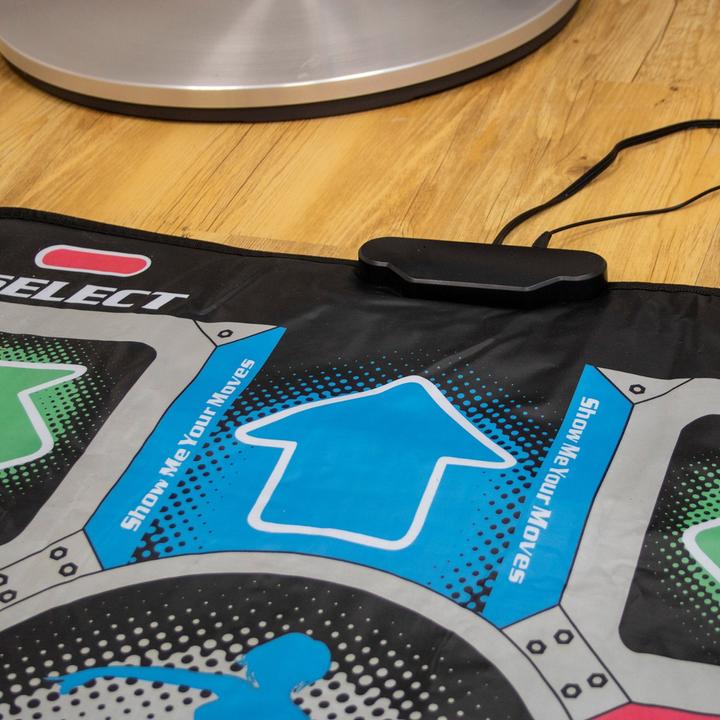 Actual product image Thumbs Up Mad Monkey Retro Dance Mat i. 10 Songs,9 Stages,10 Characters