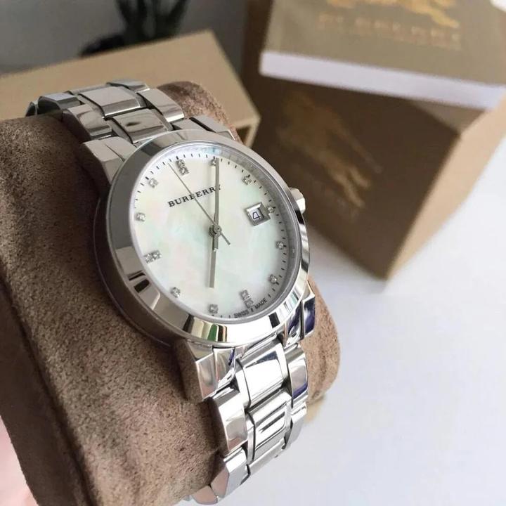 Produktbild Burberry The Classic (Swiss Made, 34 mm)