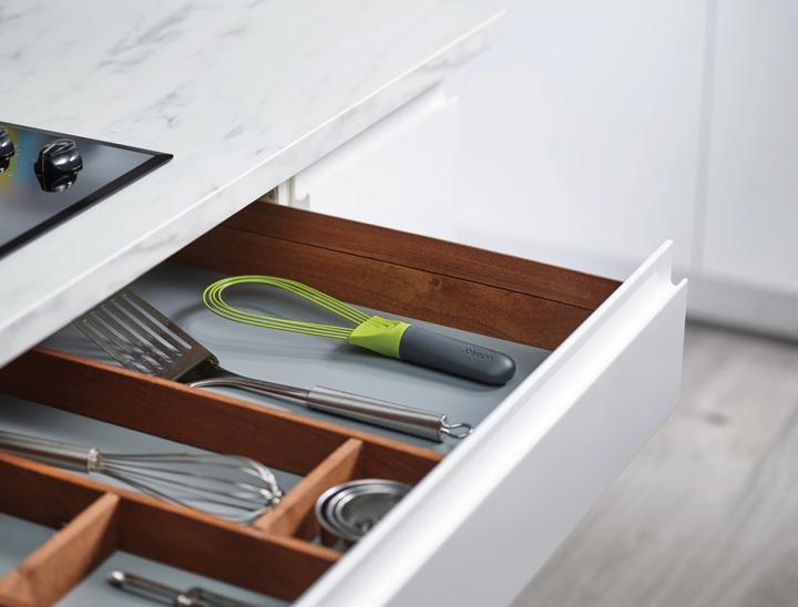 Actual product image Joseph Joseph Twist whisk