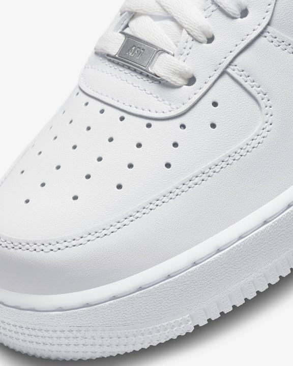 Immagine prodotto Nike Air Force 1 '07 (43)