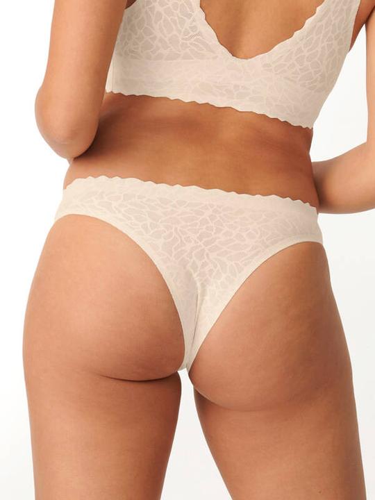 Actual product image Sloggi Zero Feel Lace 2.0 Brazil Panty (XS, Single pack)