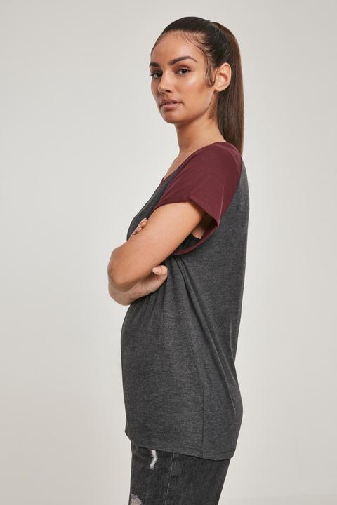 Actual product image Urban Classics Ladies Contrast Raglan Tee (XS)
