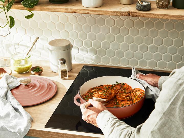 Actual product image Tefal LOV roaster (28 cm, Casserole + Stewpot, Pot, Cast iron)