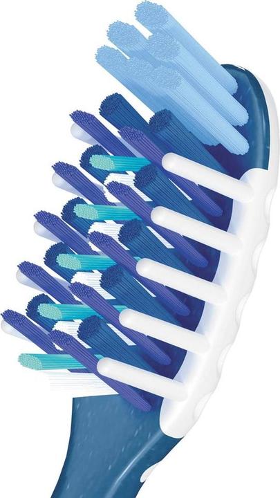 Produktbild Oral-B Pro-Expert (Mittel, 1 x)