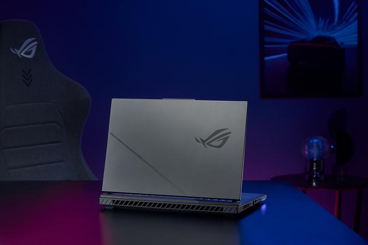 Produktbild ASUS ROG Strix G16 G614PR-RV016W 16 Copilot+ gaming laptop (G614PR-RV016W) (16", AMD Ryzen 9 7940HX, 16 GB, 1000 GB, Eng. Int.)