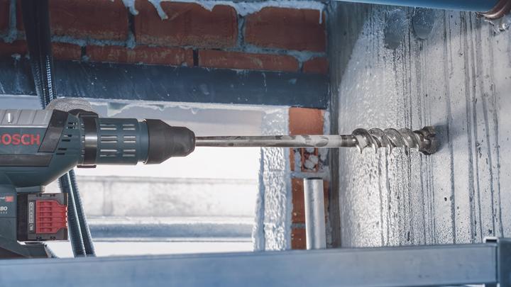 Actual product image Bosch Professional Zubehör PRO SDS max-9 break through drill bit, 55 x 450 x 600 mm (55 millimetres)