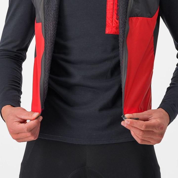 Actual product image Castelli Unlimited Puffy Vest (XL)