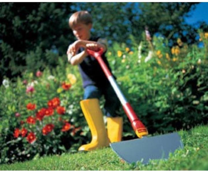 Actual product image Wolf-Garten Crescent-shaped edge trimmer
