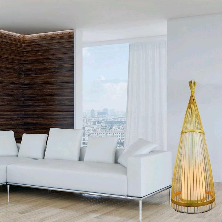 Actual product image V-TAC VT4150 Wood Floor Lamp Rattan Lampshade (E27)