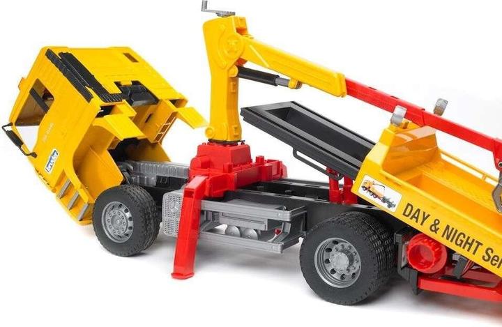 Produktbild Bruder Man Abschlepp-LKW mit Geländewagen