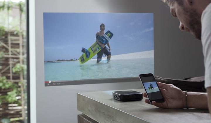 Actual product image Philips PicoPix PRO (HD, 350 lm, 1.47:1)