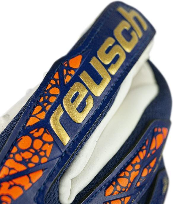 Actual product image Reusch Goalkeeper glove Attrakt Speedbump Premium - 9 (9)