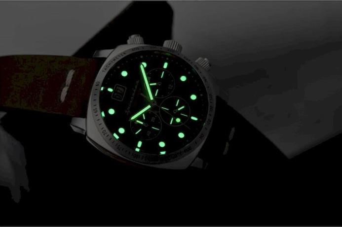 Actual product image Spinnaker SP-5068-02 Hull Chronograph 42mm 10ATM (Chronograph, 42 mm)