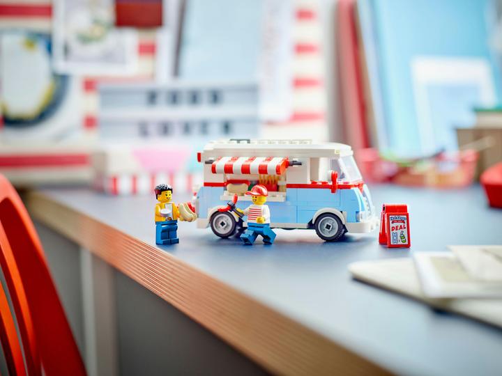 Produktbild LEGO Retro Food Truck (40681, LEGO Icons)