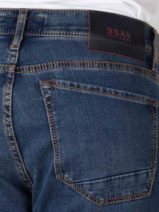 Actual product image BRAX Chuck Jeans Slim Fit Deep Sea (W31/L30)