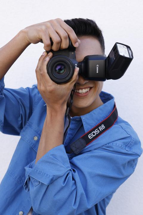 Actual product image Canon Speedlite EL-10 (Plug-on flash, Canon)