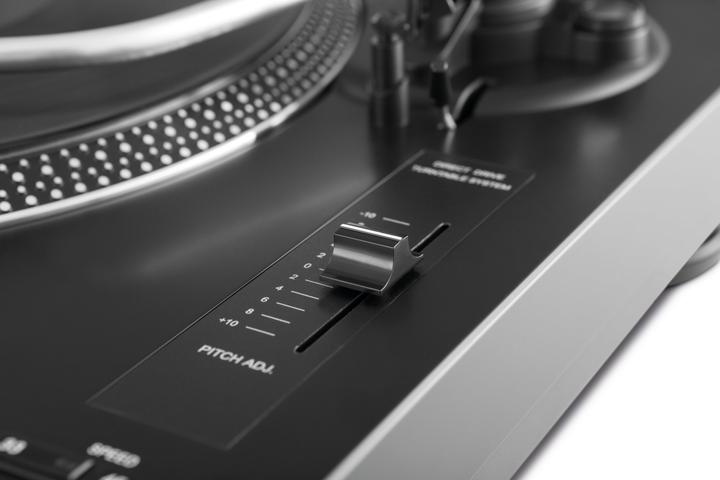 Actual product image TechniSat TechniPlayer LP 300 (Semi-automatic)