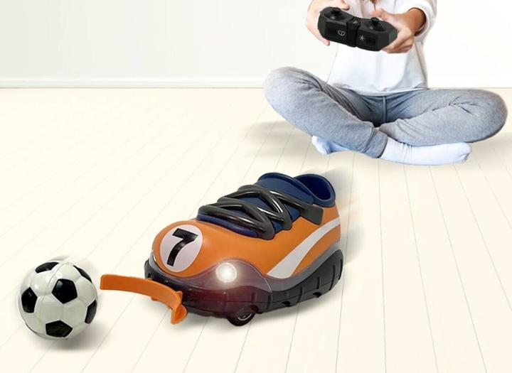 Image du produit Totally Tech Chaussures de football RC 2.4 GHz