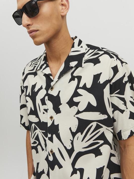 Immagine prodotto Jack & Jones Camicia a maniche corte in Tencel con stampa all-over (S)