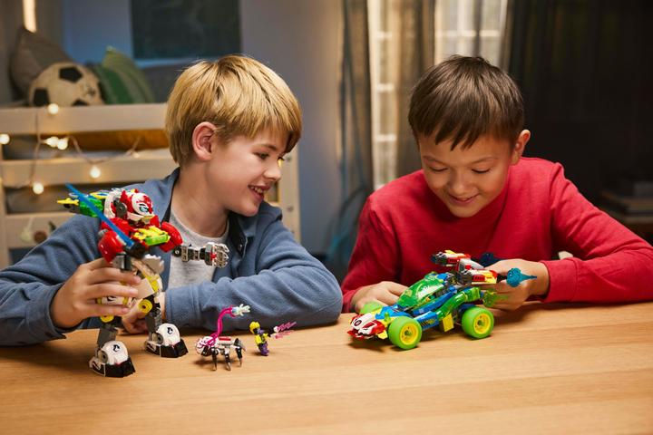 Image du produit LEGO Mateo mit dem Z-Blob Action-Rennwagen (71491, LEGO Dreamzzz)