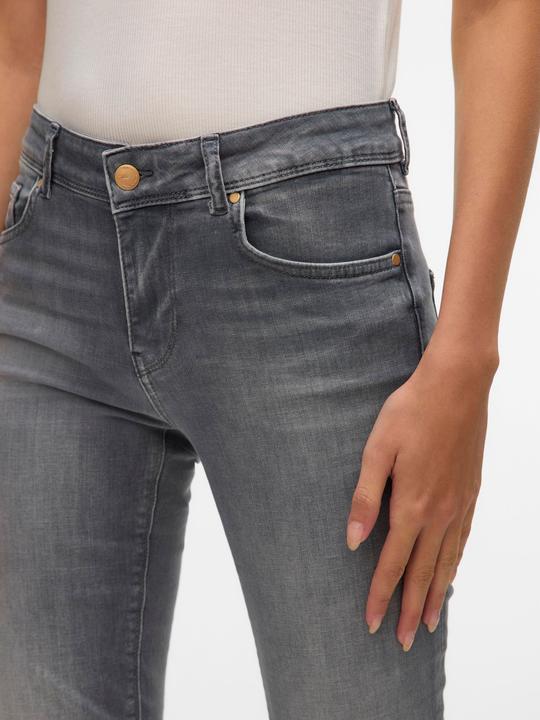 Image du produit Vero Moda Jeans VMLux taille normale et coupe étroite (30)