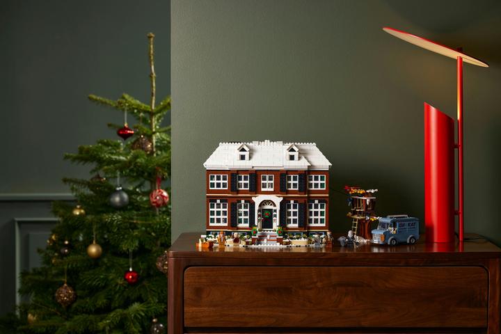 Actual product image LEGO Home Alone (21330, LEGO Ideas, LEGO Rare Sets)