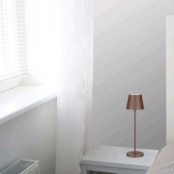 Actual product image V-TAC VT7522 2W LED Table Lamp 4400mA Battery IP54 Korten 3000K (200 lm)