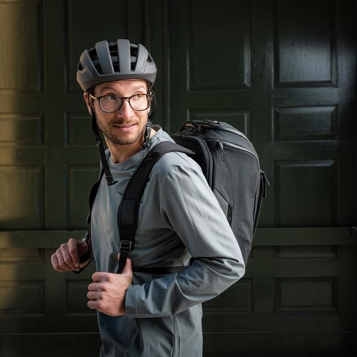 Actual product image Thule Paramount Hybrid Pannier 26l - Nutria (26 l)