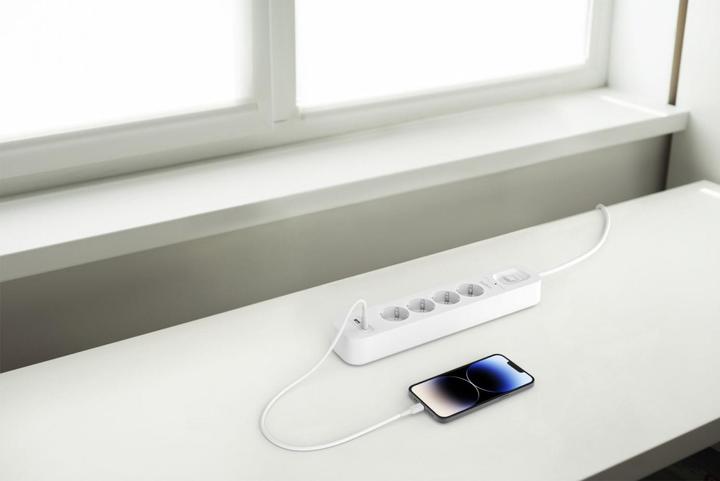 Produktbild Belkin Surgemaster Überspannungsschutz (4 x, 2 m)