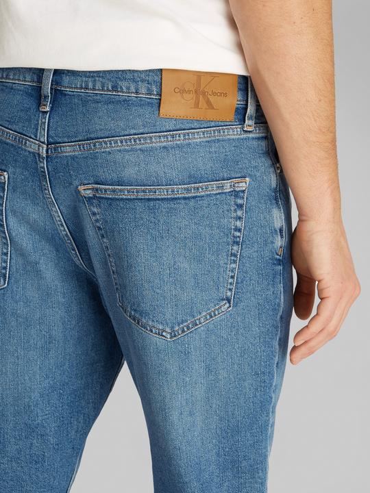 Immagine prodotto Calvin Klein Jeans Dad Jean (29)