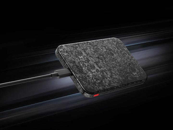 Image du produit Sharge CarbonMag (5K) (5000 mAh, 20 W, 19.25 Wh)