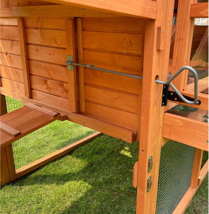 Actual product image Pet Homes Villa Arosa small animal stable
